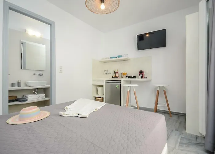 Prestige On The Naxos City