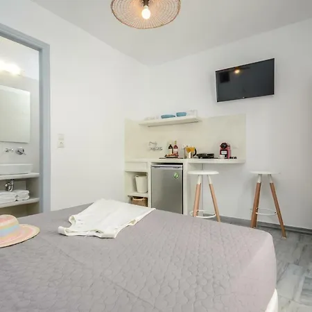 Prestige On The Naxos City